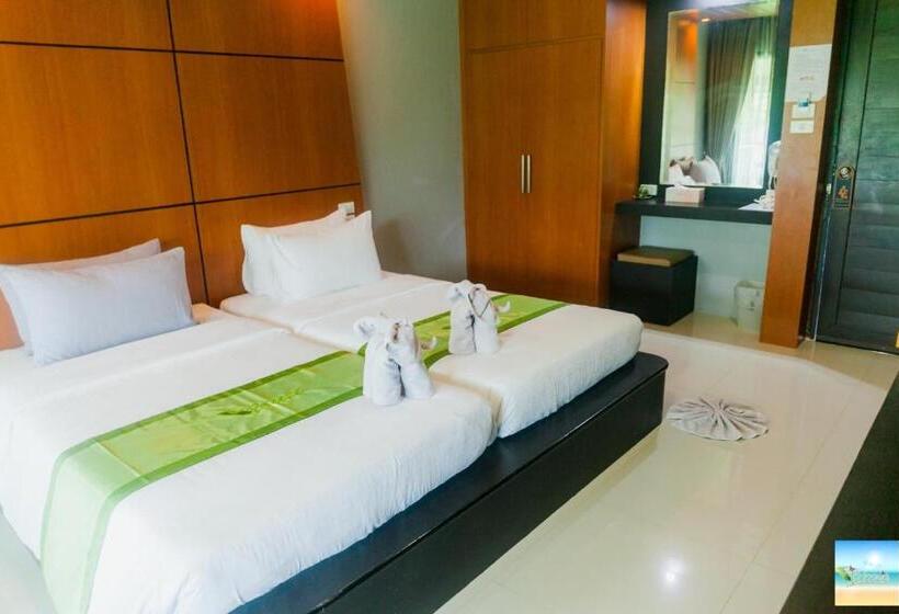 The Breeze Lipe Resort