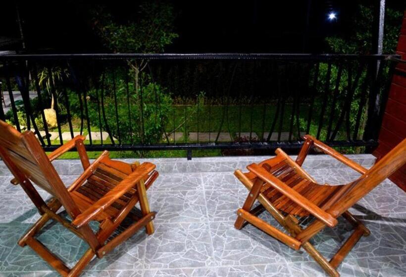 The Breeze Lipe Resort