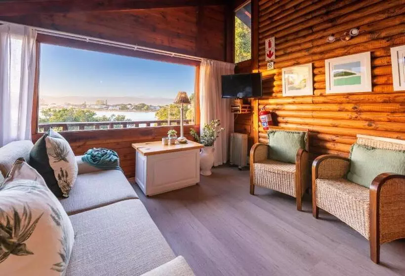 Under Milkwood Resort