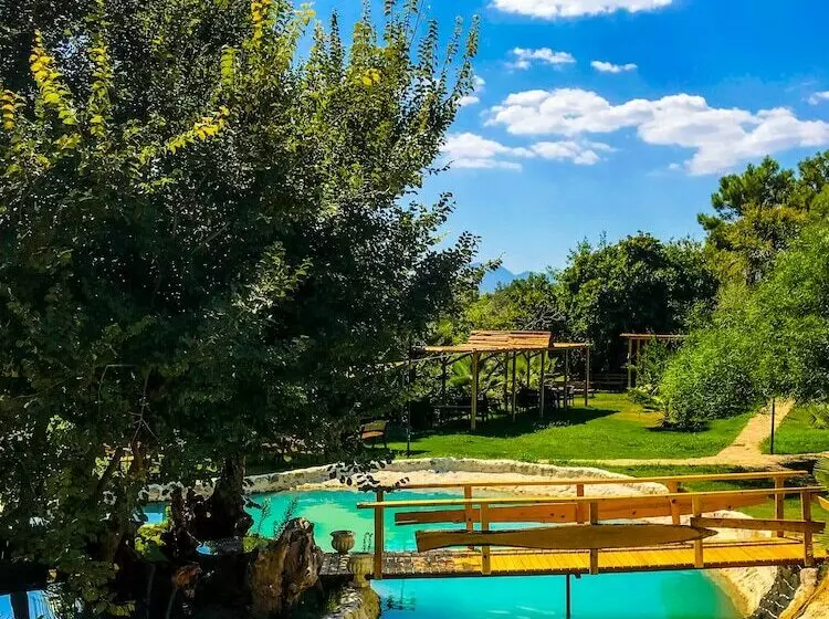 Aamiaismajoitus (B&B) Tlos Butik Otel