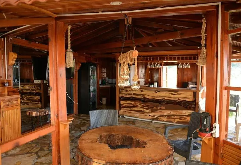 Aamiaismajoitus (B&B) Tlos Butik Otel