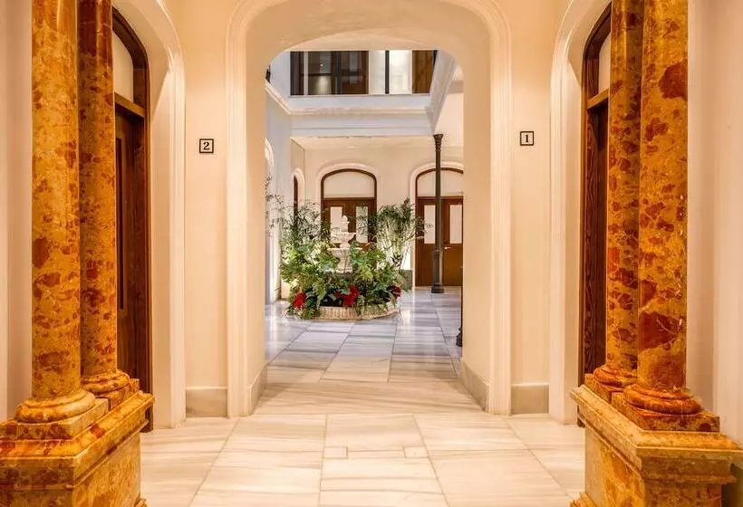 Coeo Apart Hotel Fresca