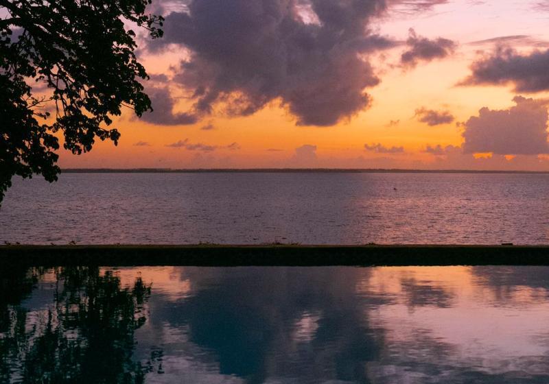 فندق Calamari Beach Villas