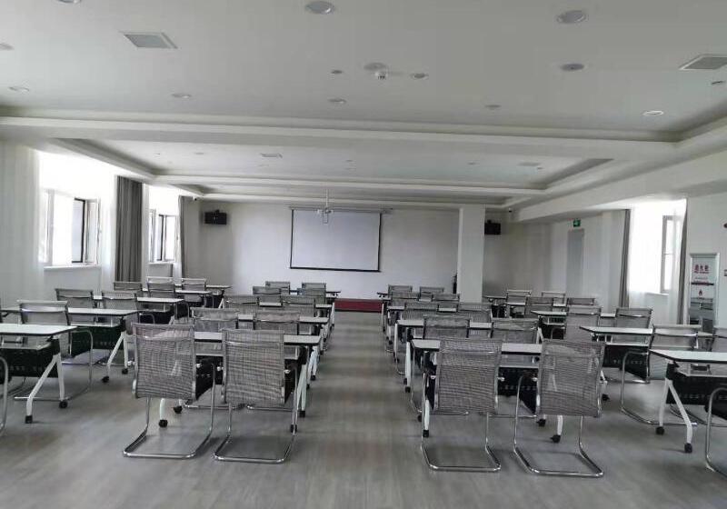 Hanting Hotel Changchun Jilin Road