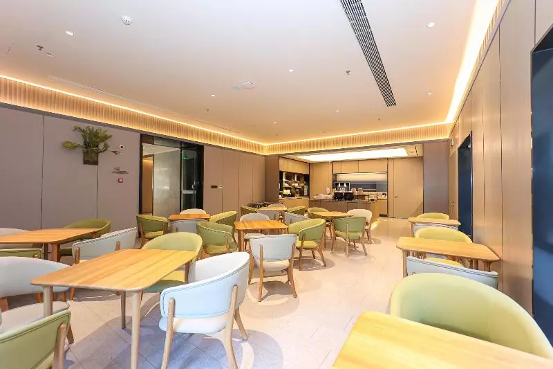 Hotel Ji