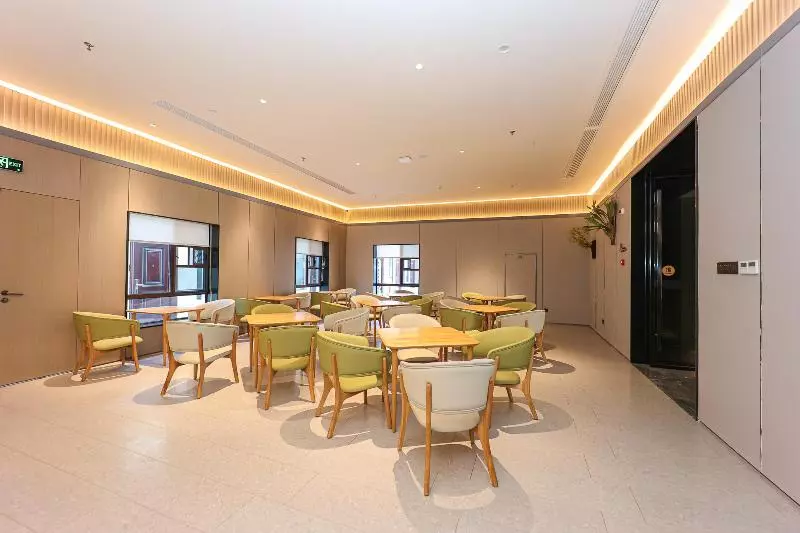 Hotel Ji