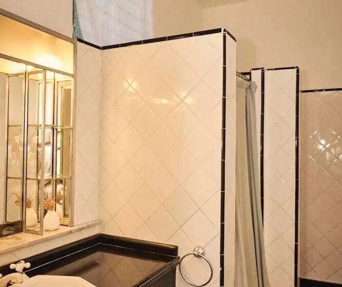 هتل Palacio Santa Candida