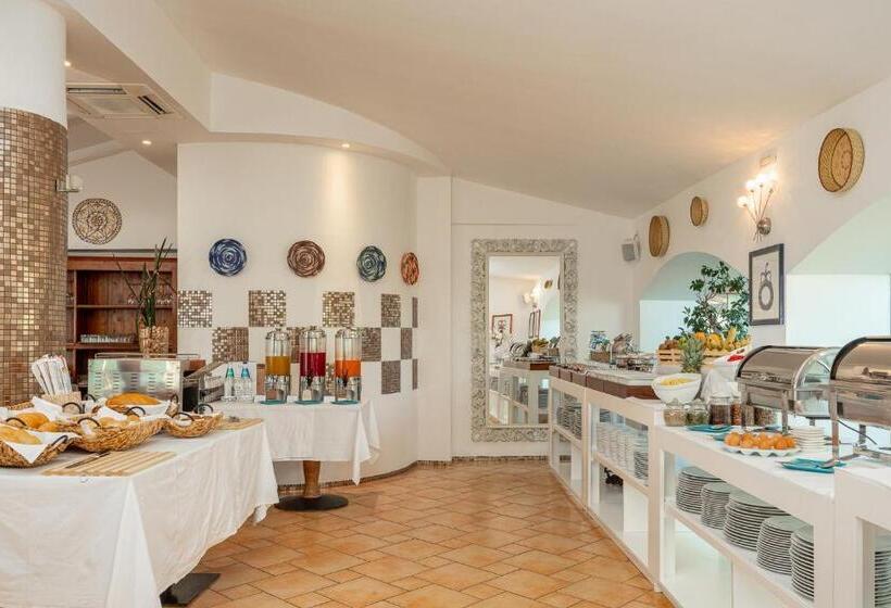 هتل The Pelican Beach Resort & Spa  Adults Only