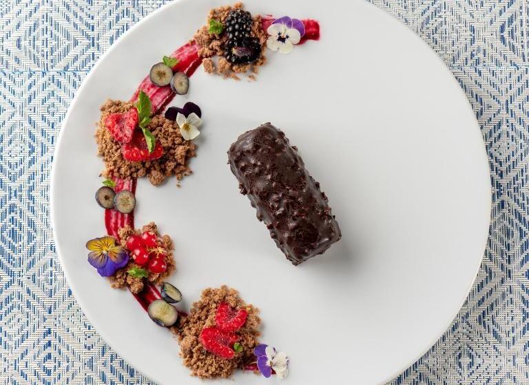 هتل The Pelican Beach Resort & Spa  Adults Only