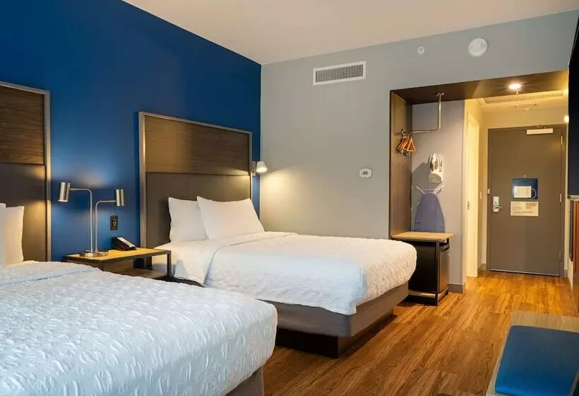 هتل Tru By Hilton Atlanta Airport College Park