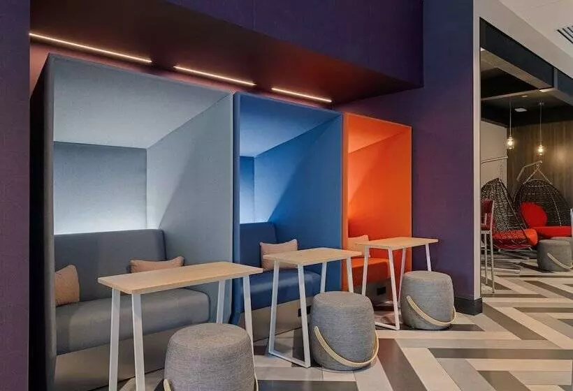 هتل Tru By Hilton Atlanta Airport College Park