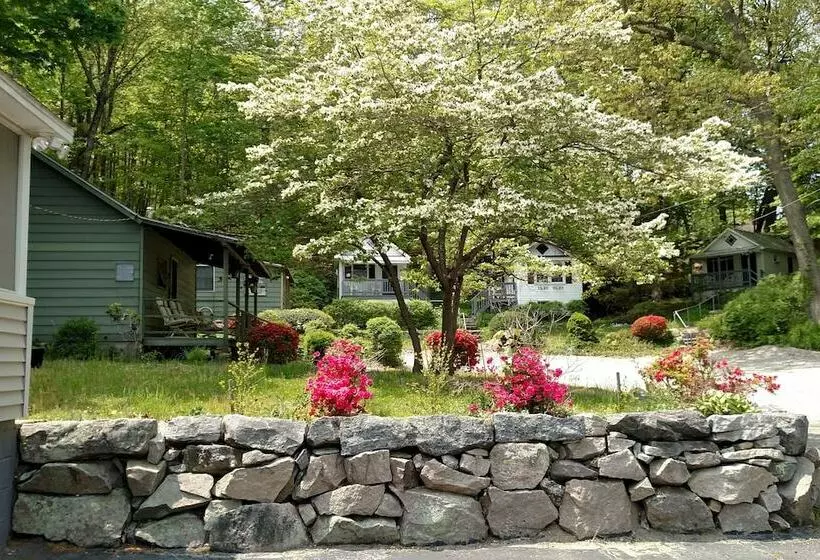Cozy Nest Cottages