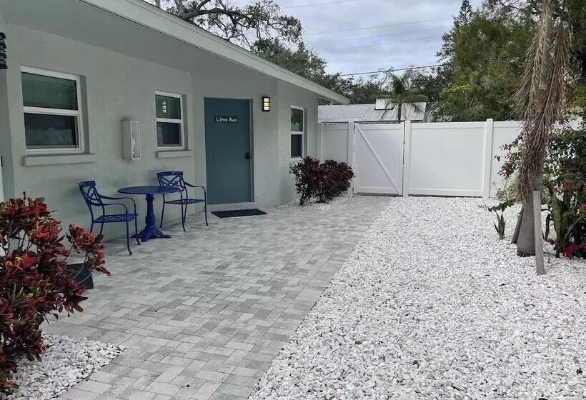 El Tropicale Vacation Rentals