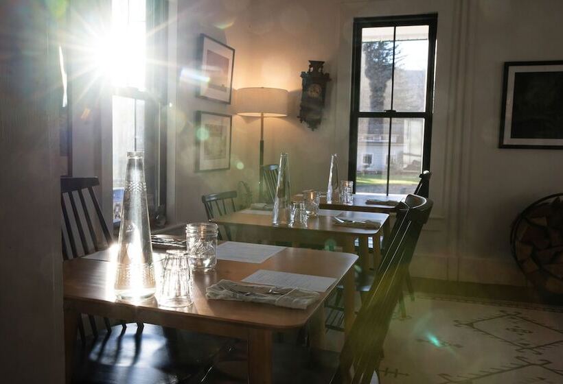 簡易ホテル The Yarra