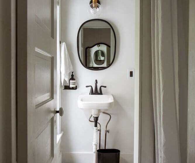 簡易ホテル The Yarra