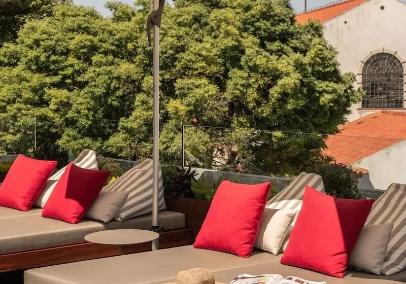 Hotelli Artsy Cascais