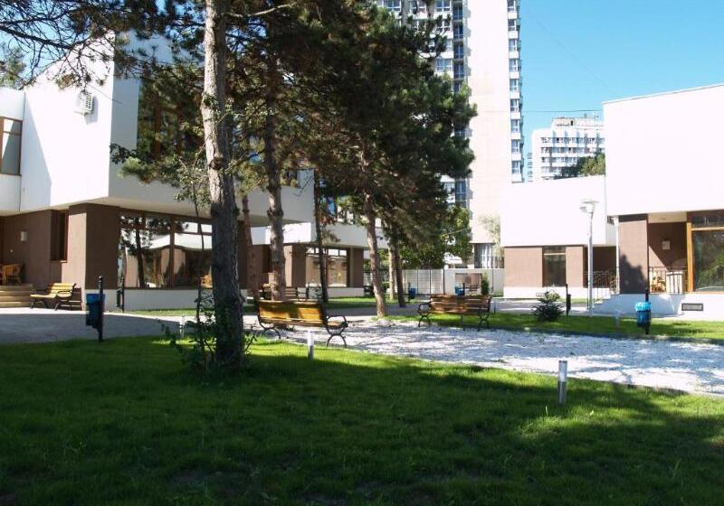 Отель Complex Vile Neptun