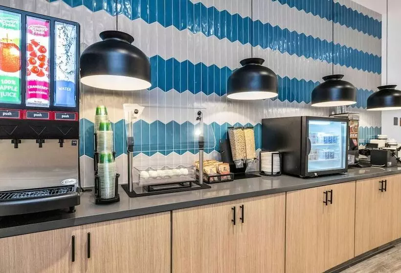 هتل La Quinta Inn & Suites By Wyndham San Jose Airport Downtown