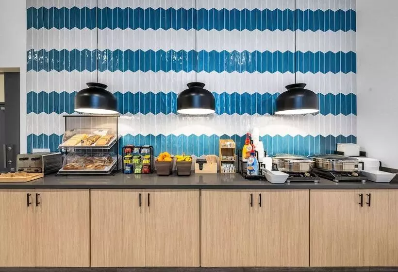 هتل La Quinta Inn & Suites By Wyndham San Jose Airport Downtown