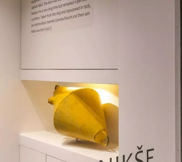 پانسیون Apartments U Nikše