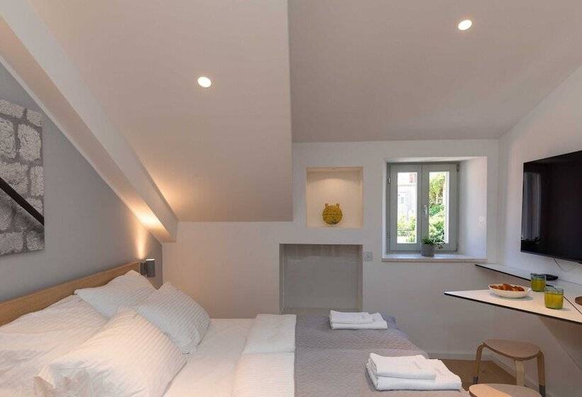 ペンション Apartments U Nikše