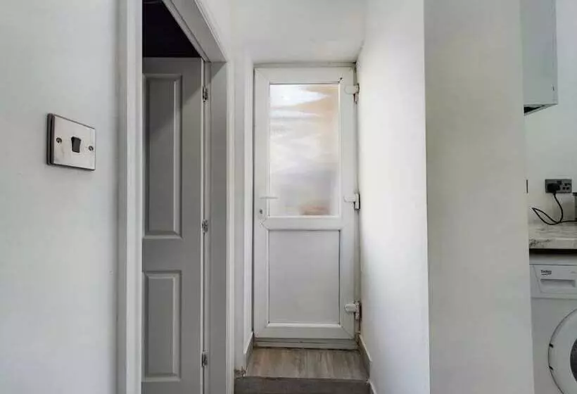 レジデンス Stunning 4 Bed House Fully Refurbished Modern