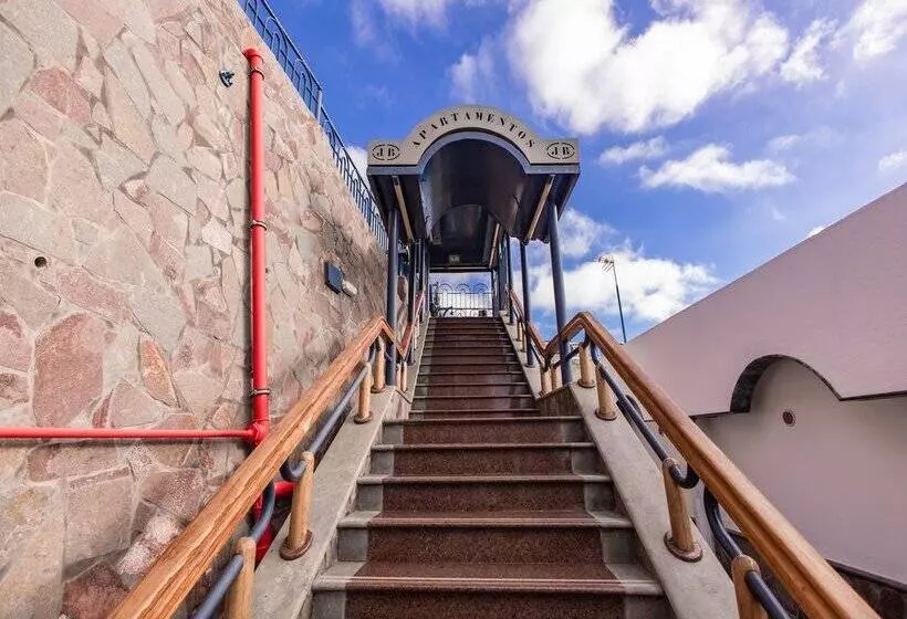 Servatur JB - Adults Only