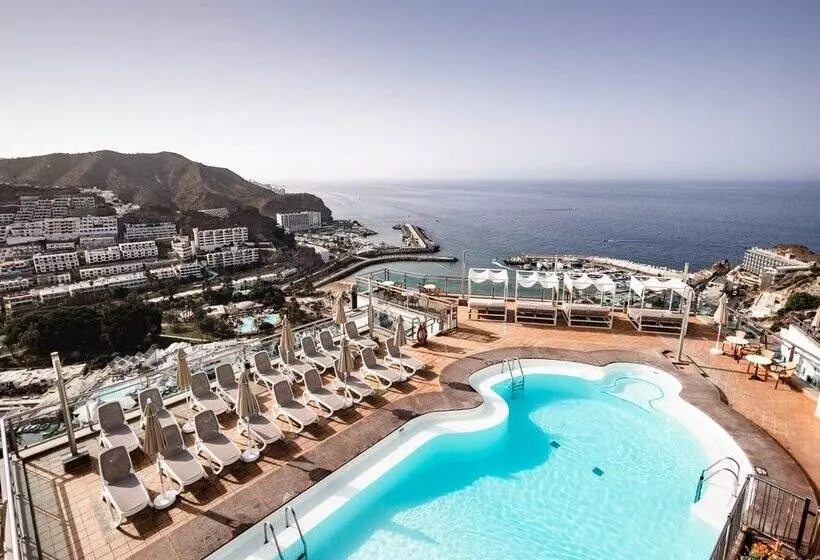 Servatur JB - Adults Only