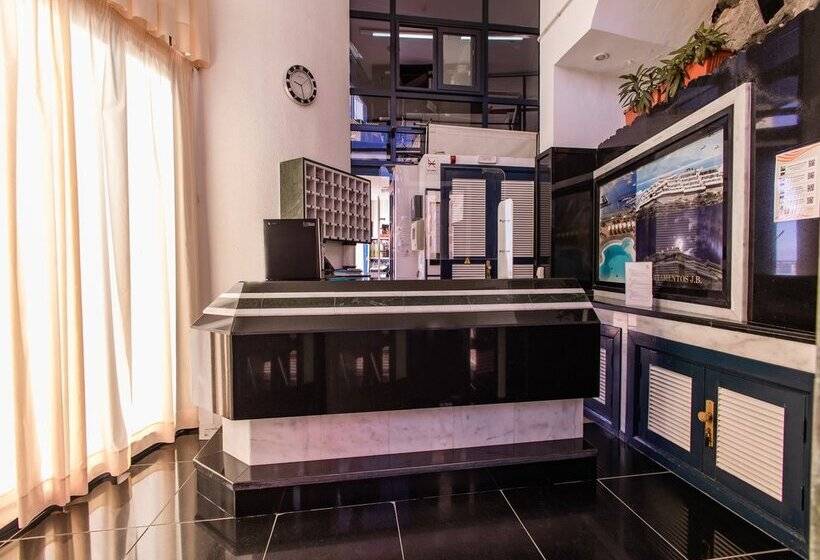 Servatur JB - Adults Only