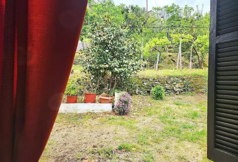 Yalla Chorefto   Hotel & Fun