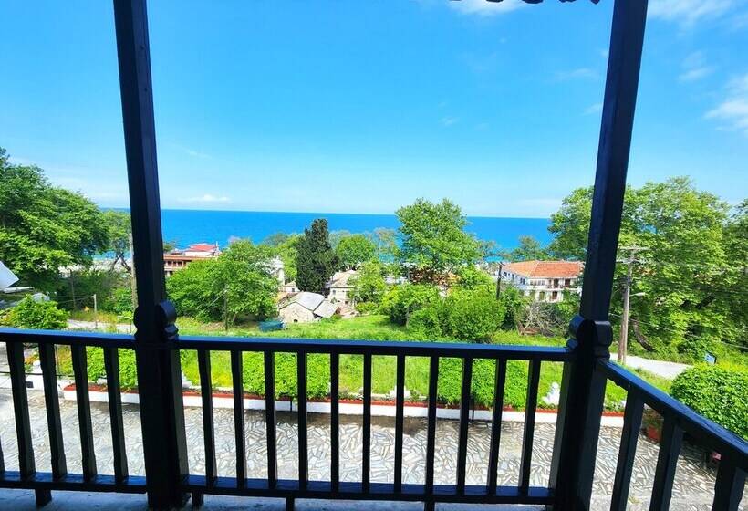 Yalla Chorefto   Hotel & Fun