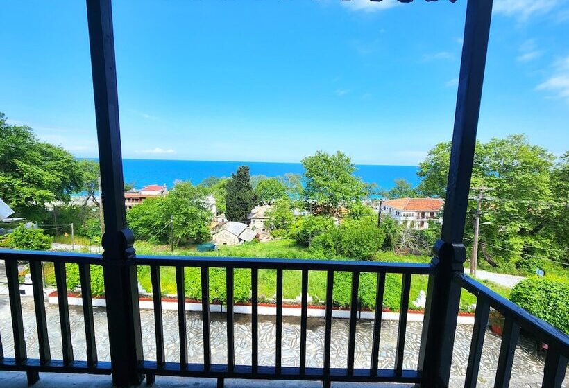 Yalla Chorefto   Hotel & Fun