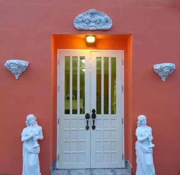 Hotelli Chateau De Sangkhlaburi