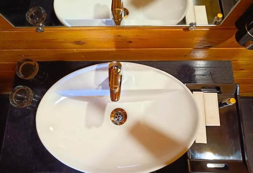 فندق Coco Teros Resort