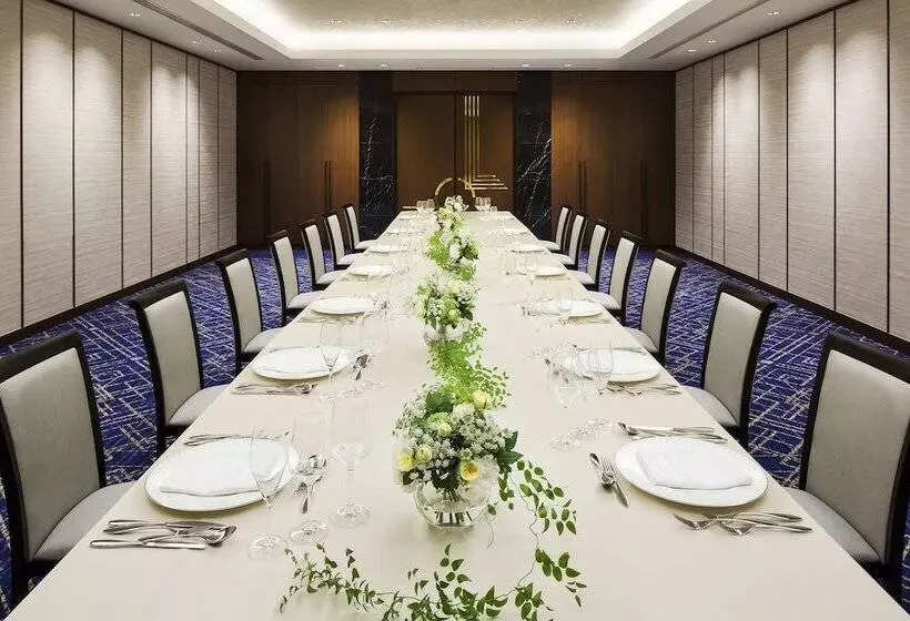 ホテル Hilton Yokohama