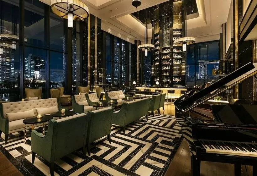 ホテル Hilton Yokohama