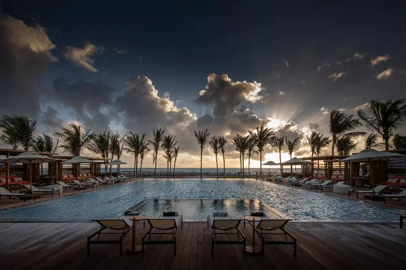 ホテル Jaguarindia Village