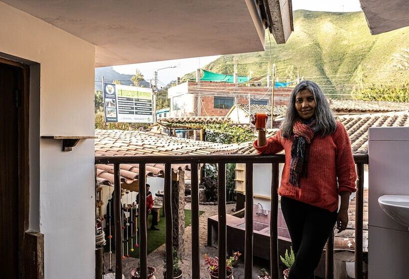 فندق Mama Green Eco Lodge & Permaculture Farm