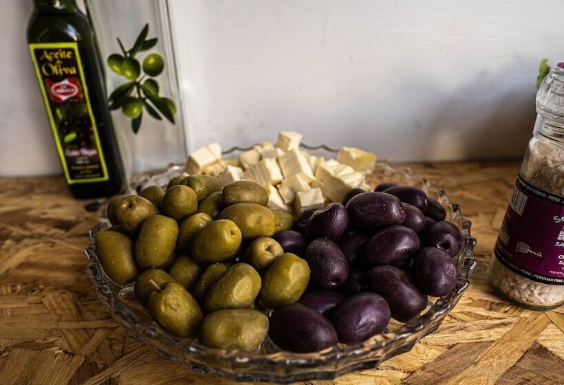 فندق Mama Green Eco Lodge & Permaculture Farm