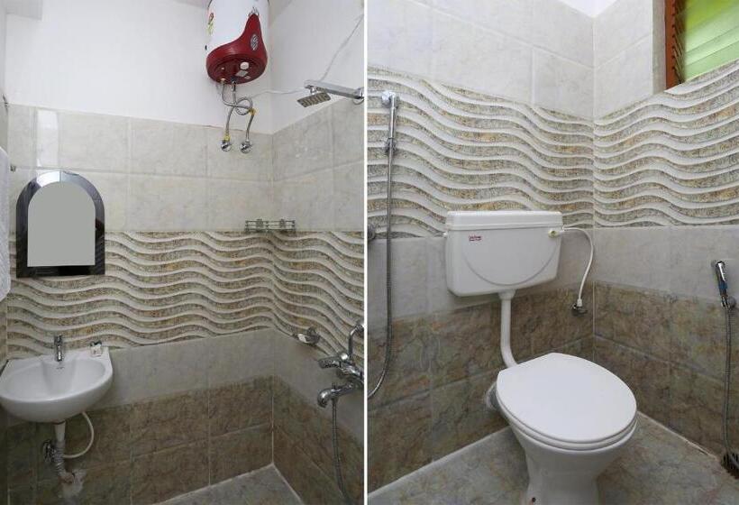 Hotel O Greenland Inn