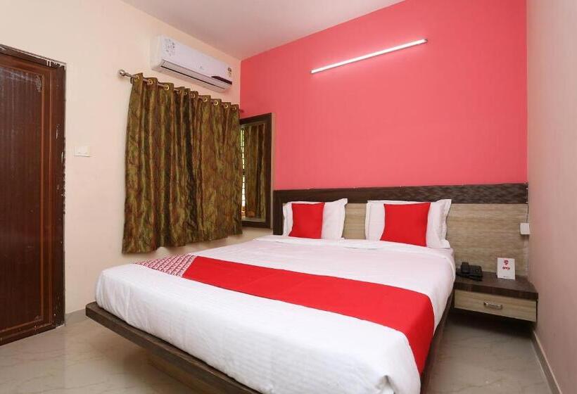 Hotel O Greenland Inn