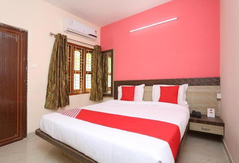 Hotel O Greenland Inn