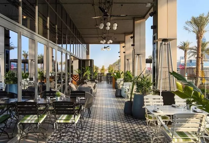 هتل Voco Dubai The Palm, An Ihg