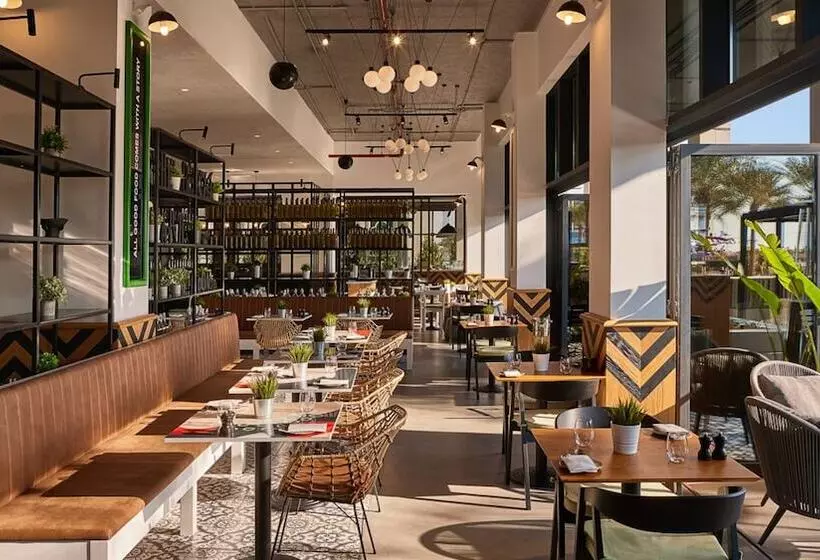 هتل Voco Dubai The Palm, An Ihg