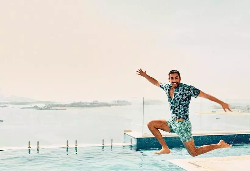 هتل Voco Dubai The Palm, An Ihg