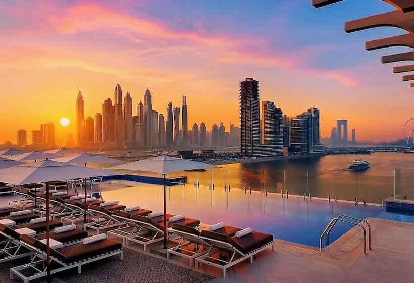 هتل Voco Dubai The Palm, An Ihg