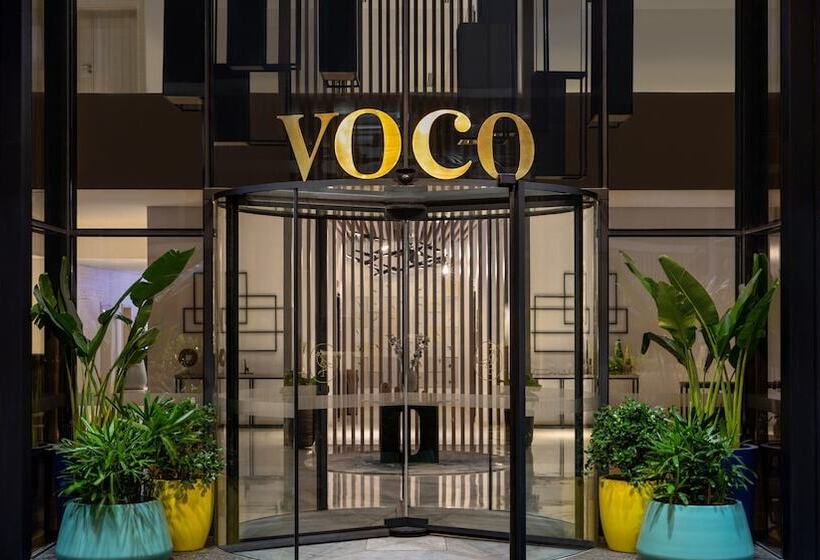 Отель Voco Dubai The Palm, An Ihg