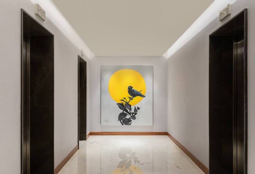 Отель Voco Dubai The Palm, An Ihg