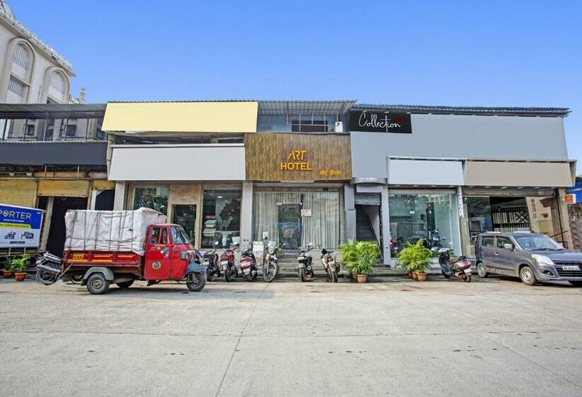 فندق Capital O 701204  Art Inn