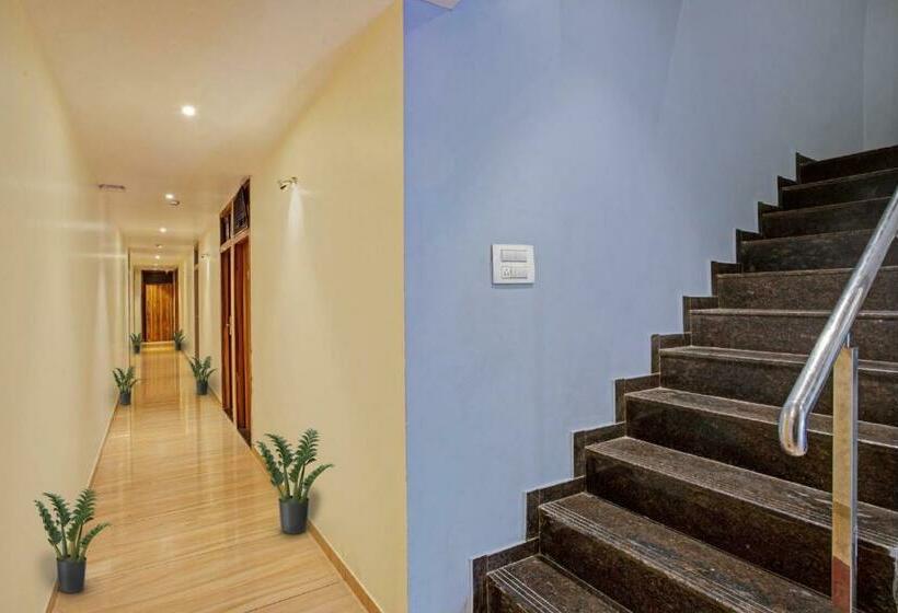 فندق Capital O 701204  Art Inn